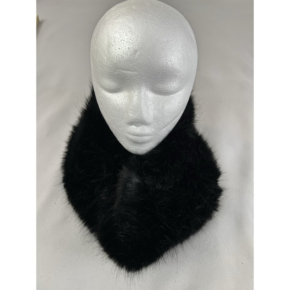 Banana Republic Soft Black Imitation Fur‎ Loop Neck Warmer Scarf New One Sz